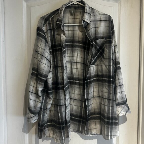 ONLY Oversized Plaid Flannel Shirt - Picture 1 of 3